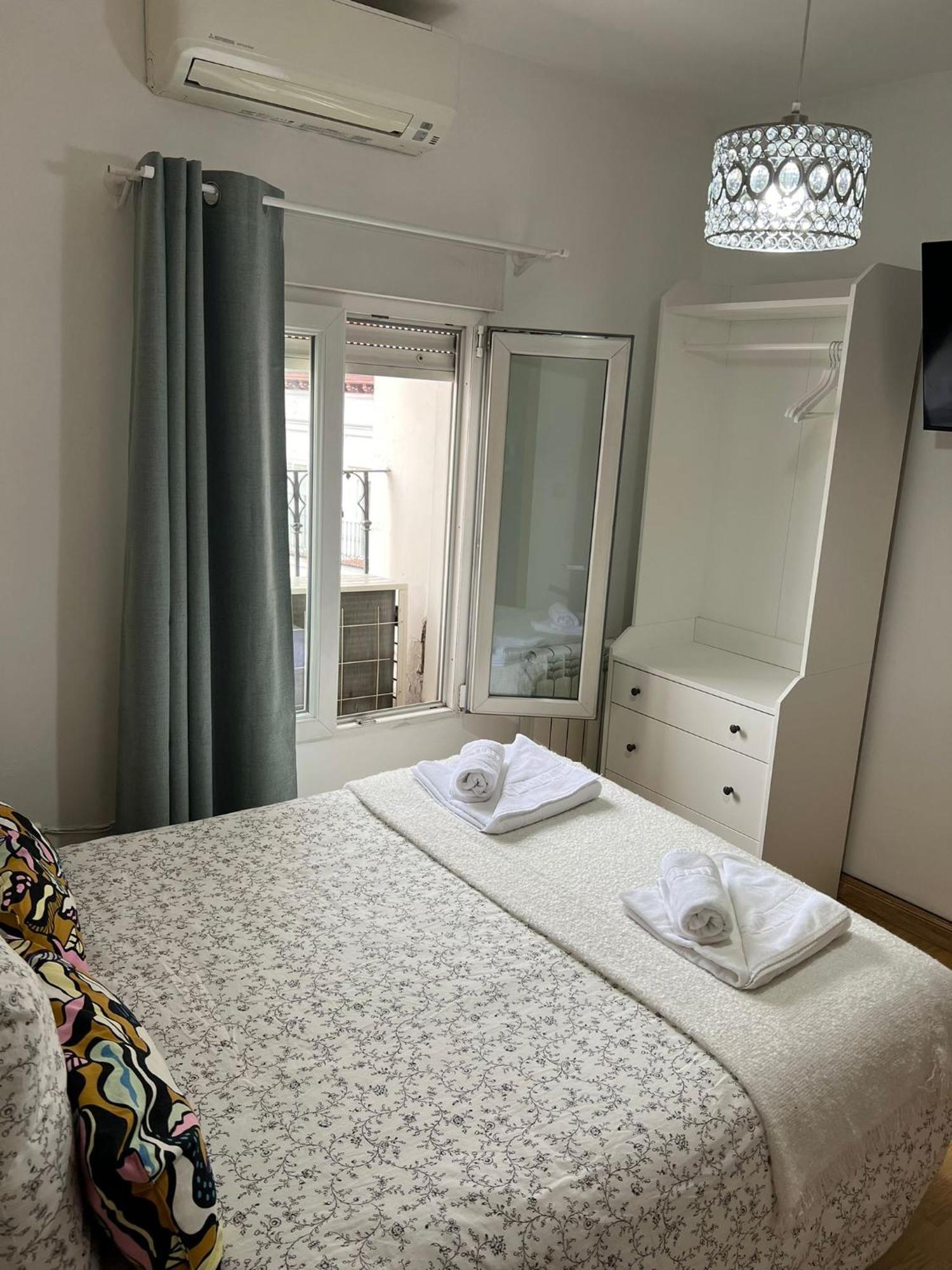 Hostal Flat55Μαδρίτη Εξωτερικό φωτογραφία