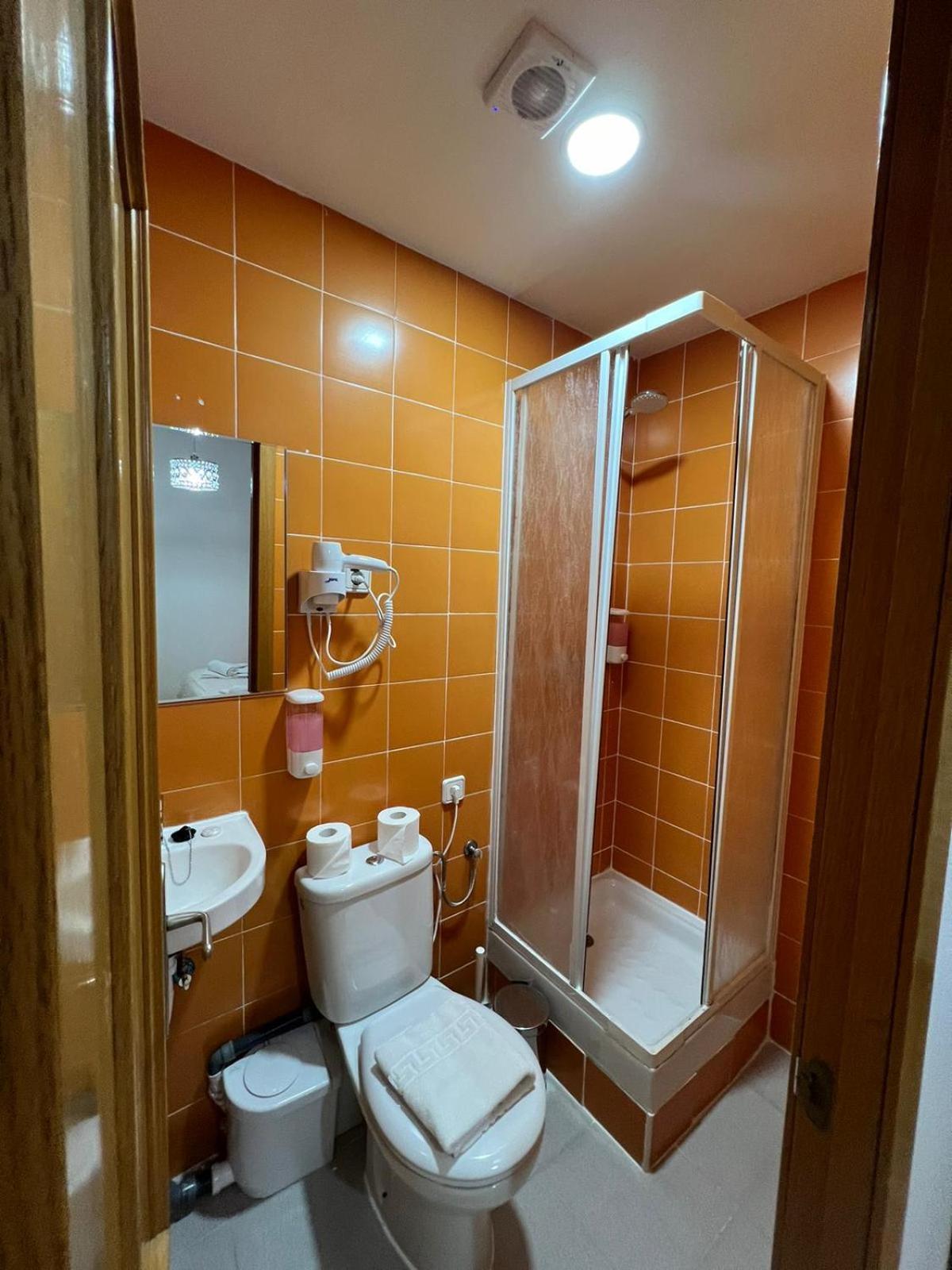 Hostal Flat55Μαδρίτη Εξωτερικό φωτογραφία